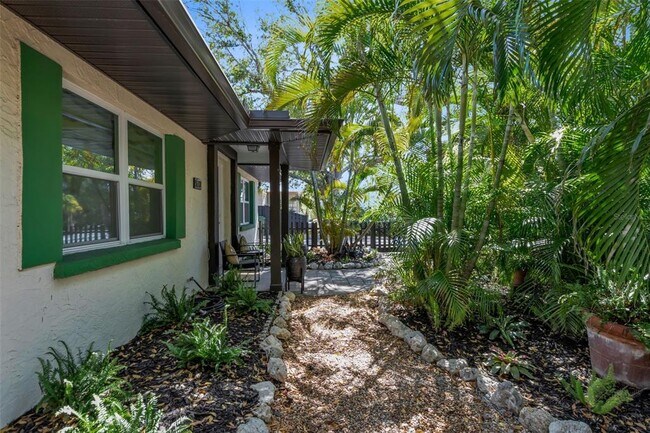 Photo - 510 N Osprey Ave