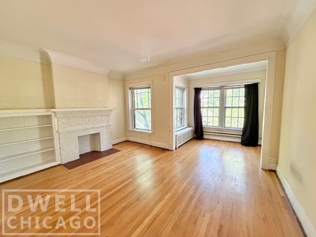 Building Photo - 1001 Judson Ave Unit 2