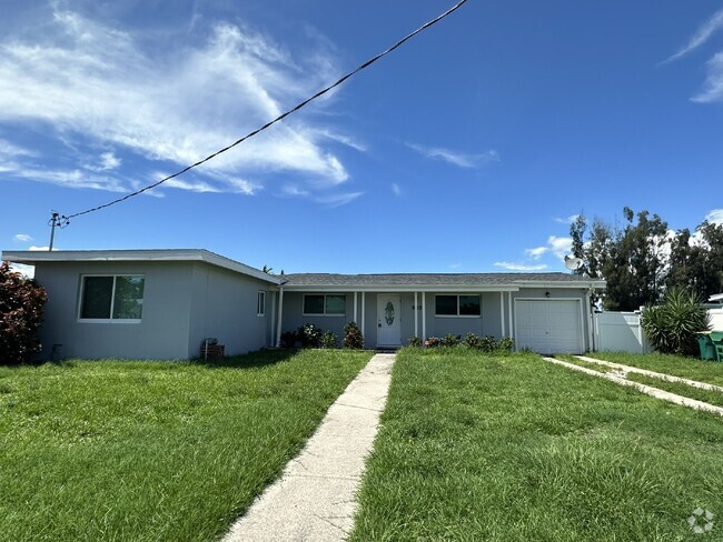 Building Photo - Delightful 3-Bed, 2-Bath Retreat Rental