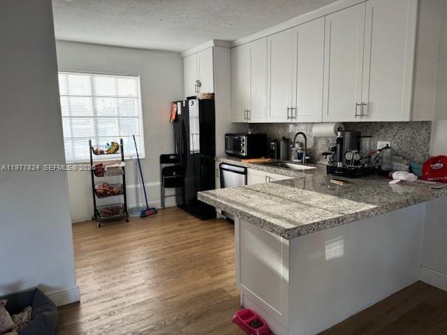 Photo - 1325 W 4th Ln