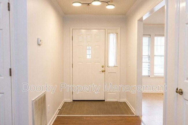 Photo - 844 Murrell Rd Unit A