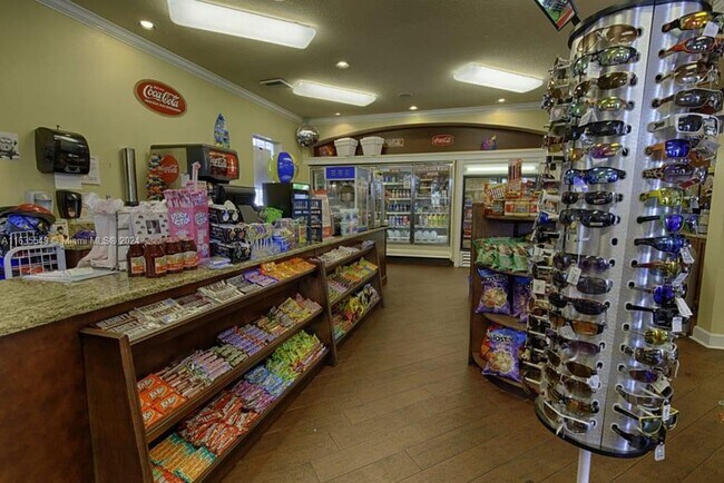 Photo - 8100 Princess Palm Ln Unit 203