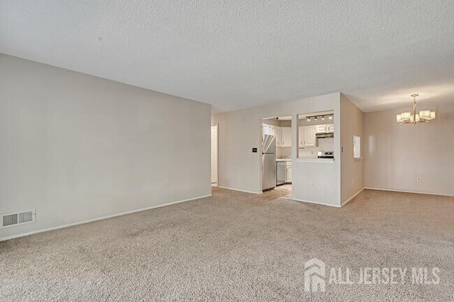 Photo - 282 Kempsey Dr Unit 282
