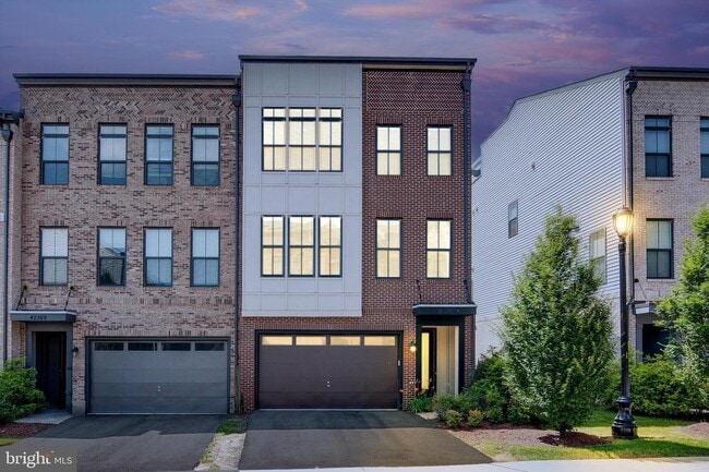 Photo - 42367 Piper Crk Ter Townhome