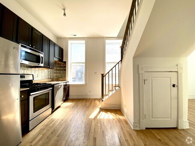 Building Photo - Pilsen 1248 Unit 2F Rental