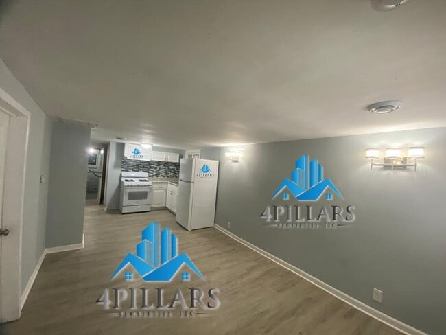 Photo - Charming 2 Bedroom, 1 Bath Apartment for Rent Unit Downstairs