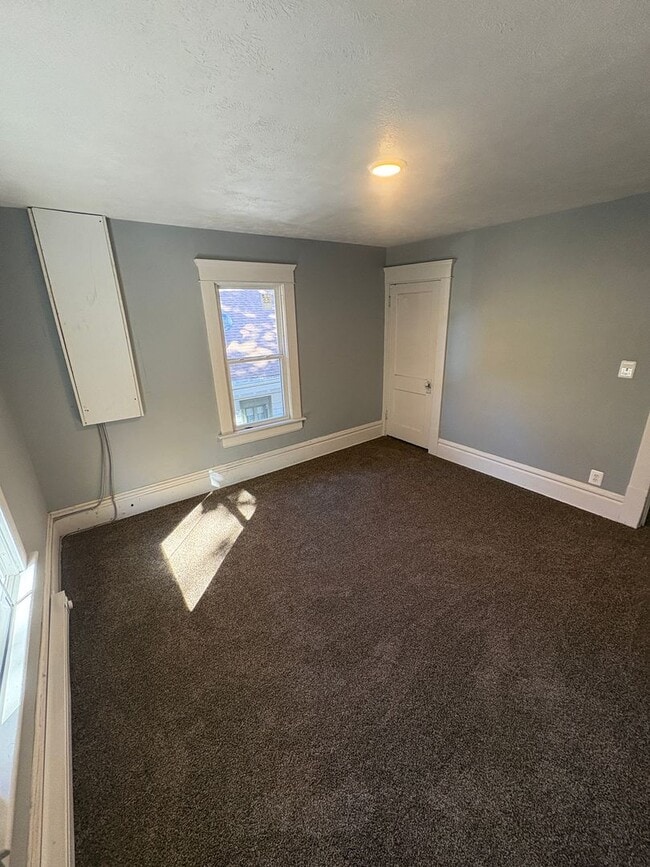 Photo - 185 S Balch St Unidad 2