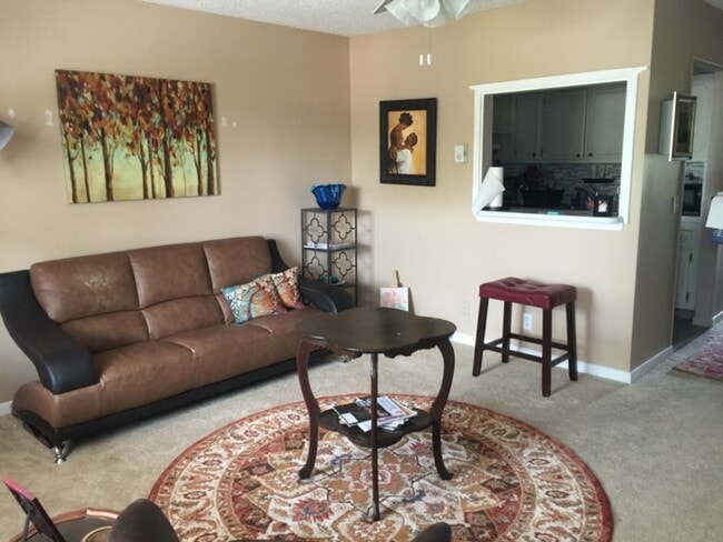 Photo - 234 Northampton L