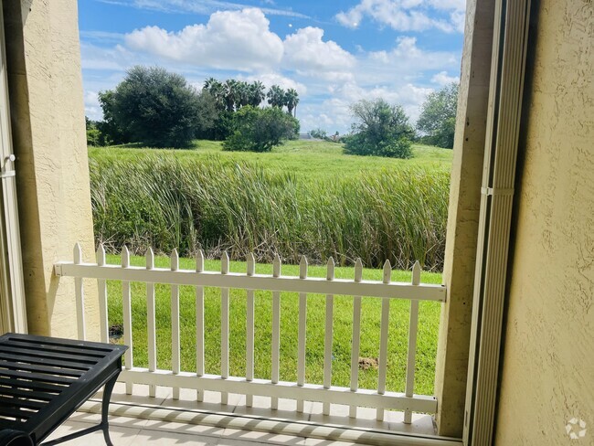 Building Photo - 2060 Greenview Shores Blvd Unit 303 Rental