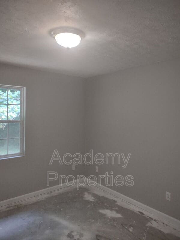 Photo - 2039 Faith Cove