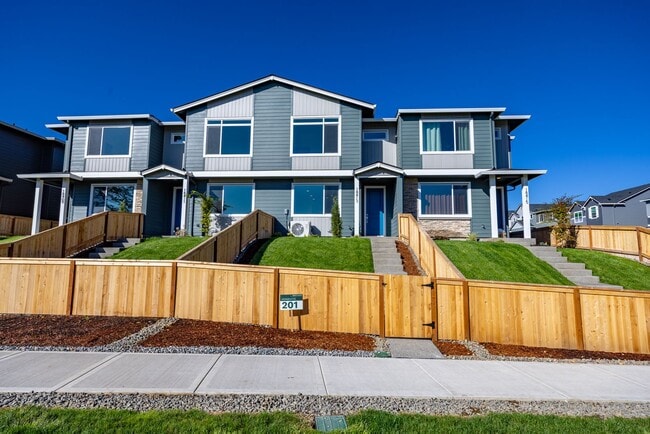 Building Photo - Brand New! - 3 Bedroom Townhome in Vancouv...