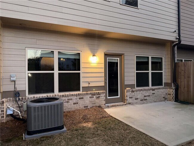 Photo - 480 Rockfern Ct