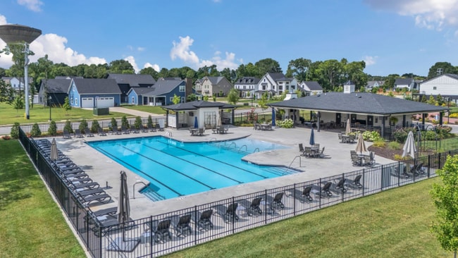 Photo - 1365 Queenie Johns Dr