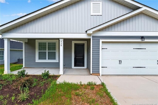 Building Photo - 438 Windermere Dr Rental
