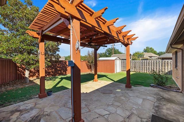 Photo - 732 Greenway Dr