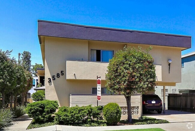Building Photo - 3585 Centinela Rental