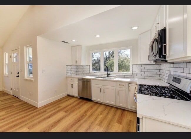 Photo - 4491 Buckeye Rd