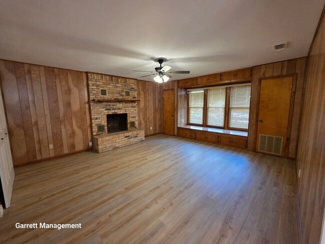 Photo - 3/2 Remodeled Home in Lampasas
