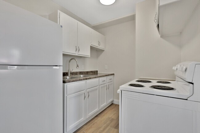 Photo - Lawson Arms Apartments