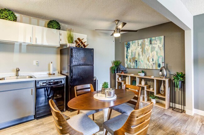 Photo - ReNew at Neill Lake