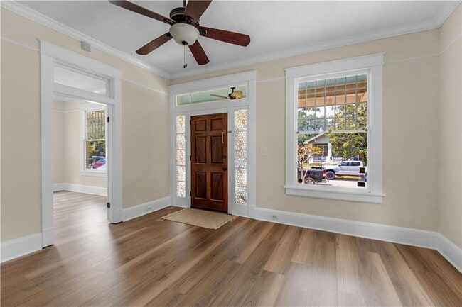 Photo - 1559 Bruister St