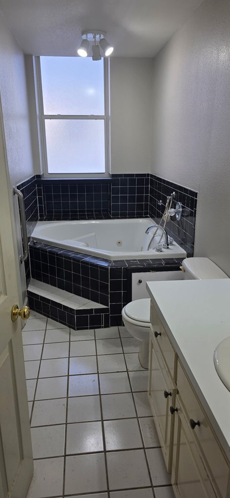 Photo - 7 1st St Casa