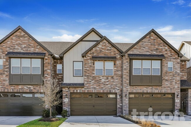 Building Photo - 5424 Sandstone Dr