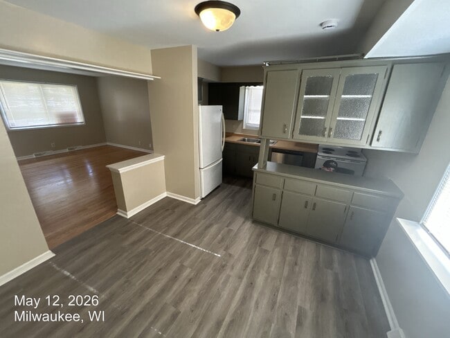 Photo - 6259 N 101st St