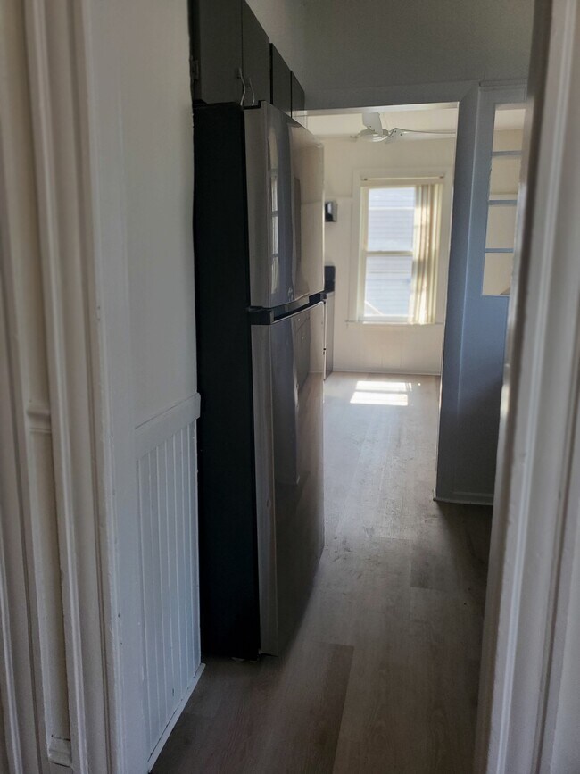 90 Allen Ave Unit 90 allen ave
