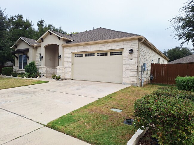 Photo - 4562 Katherine Dr
