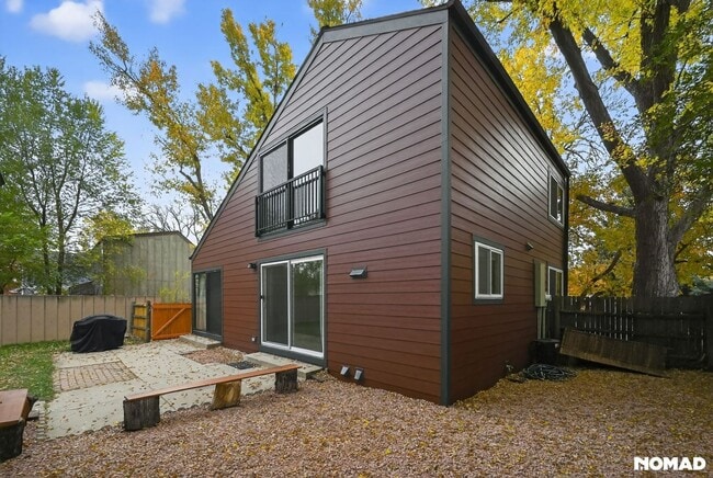 Photo - 4468 Driftwood Pl