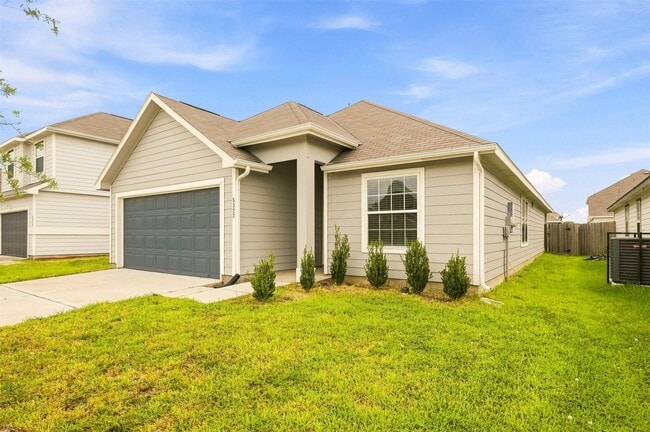 5323 Brooklyn Rose Dr