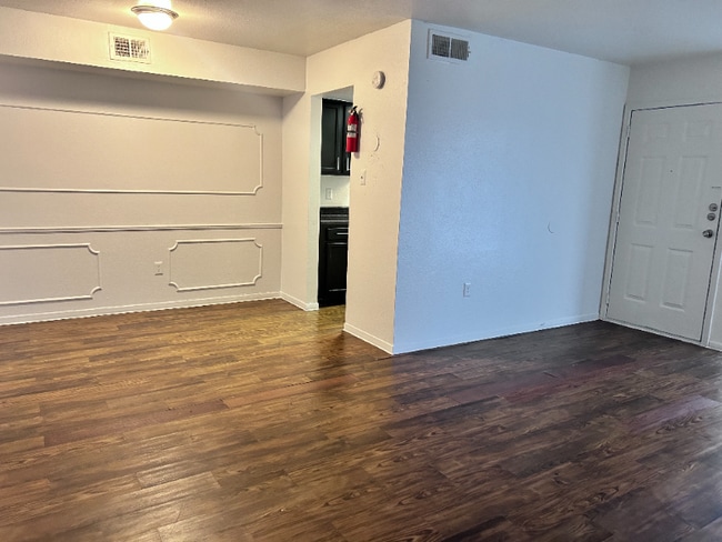 Photo - 2300 Red Bluff Rd Unidad 131