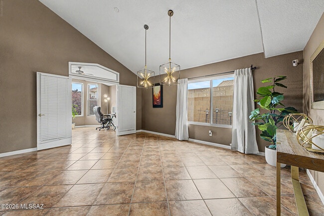 Photo - 12410 N Echo Valley Dr