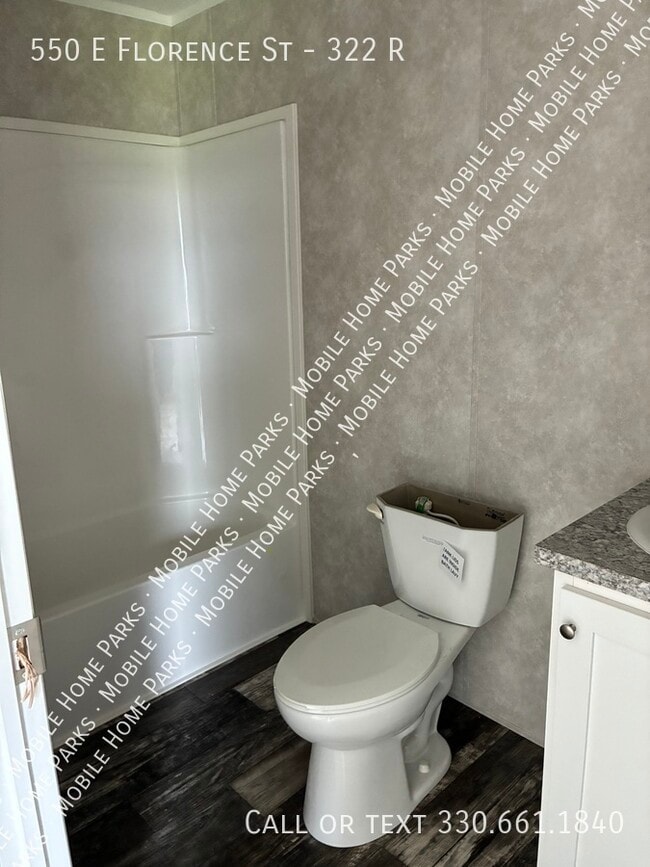 Photo - 550 E Florence Ave