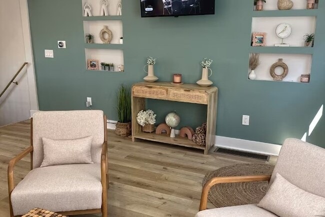 Photo - 1909 Baldauf St