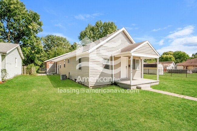 1320 Lafayette Ct