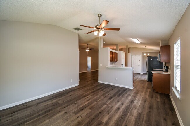 Photo - 12071 Sunchase Dr