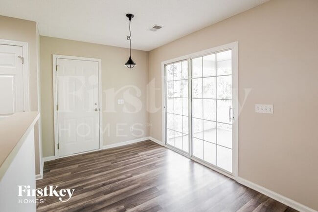Photo - 102 Kilpatrick Ct