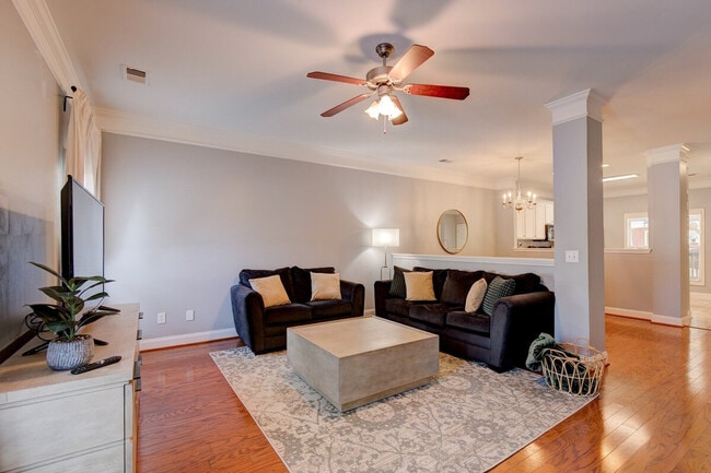 Photo - 617 Lake Forest Road Unidad SI ID1339904P