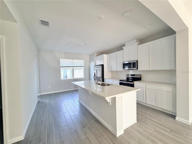 Photo - 15481 Bay Brg St