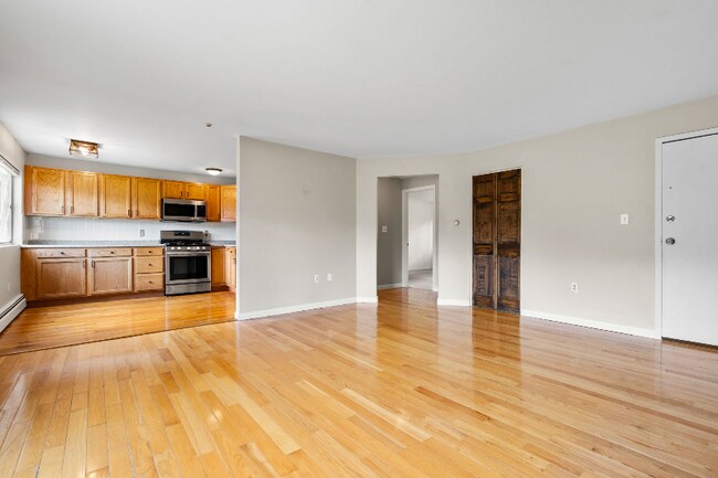 Photo - 28 Fernview Ave Unit 10