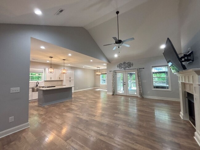 Photo - Private, Upscale Living Near Kingsport & Rogersville