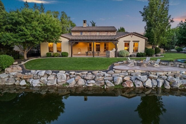 Building Photo - Resort Living in Desirable Eagle Idaho