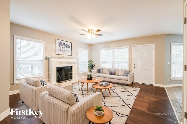 Photo - 1520 Maplewood Ct