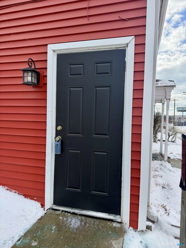 Photo - 1185 Linden Ave Unit 2nd flr