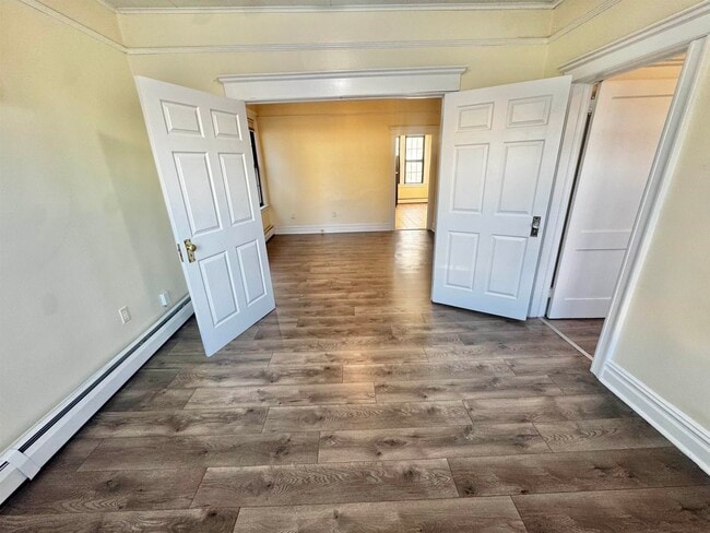 Photo - 213 Gates Ave