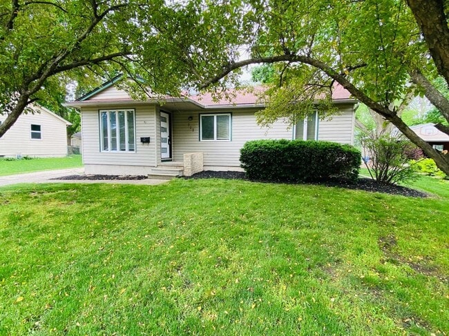 Photo - NEWLY REMODELED RANCH!! - 3 Bedroom, 1 Bath Home in Ankeny