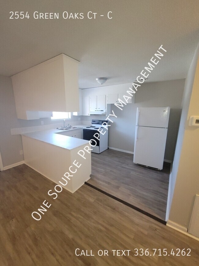 Photo - 2554 Green Oaks Ct SE Unit C