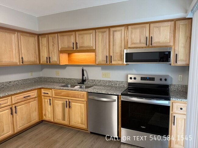 Photo - 5015 Polly Hill Ln Unit 5017 Pollyhill Lane